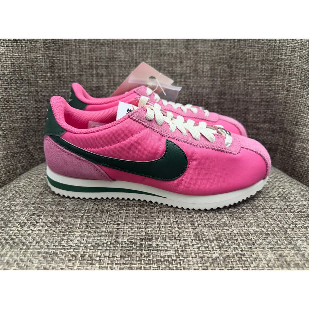 Nike Cortez EasyOn Pink Women’s Shoes Size 7 NIB - Picture 3 of 8
